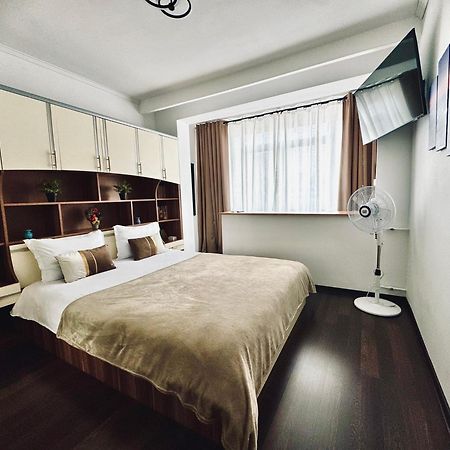 Unde Home 布加勒斯特 外观 照片